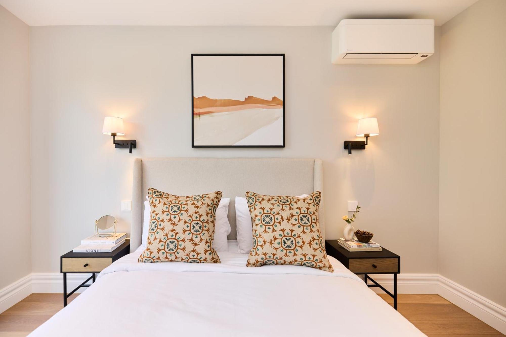 The Temple Fortune Crib - Lovely 3bdr House With Balcony Apartament Londra