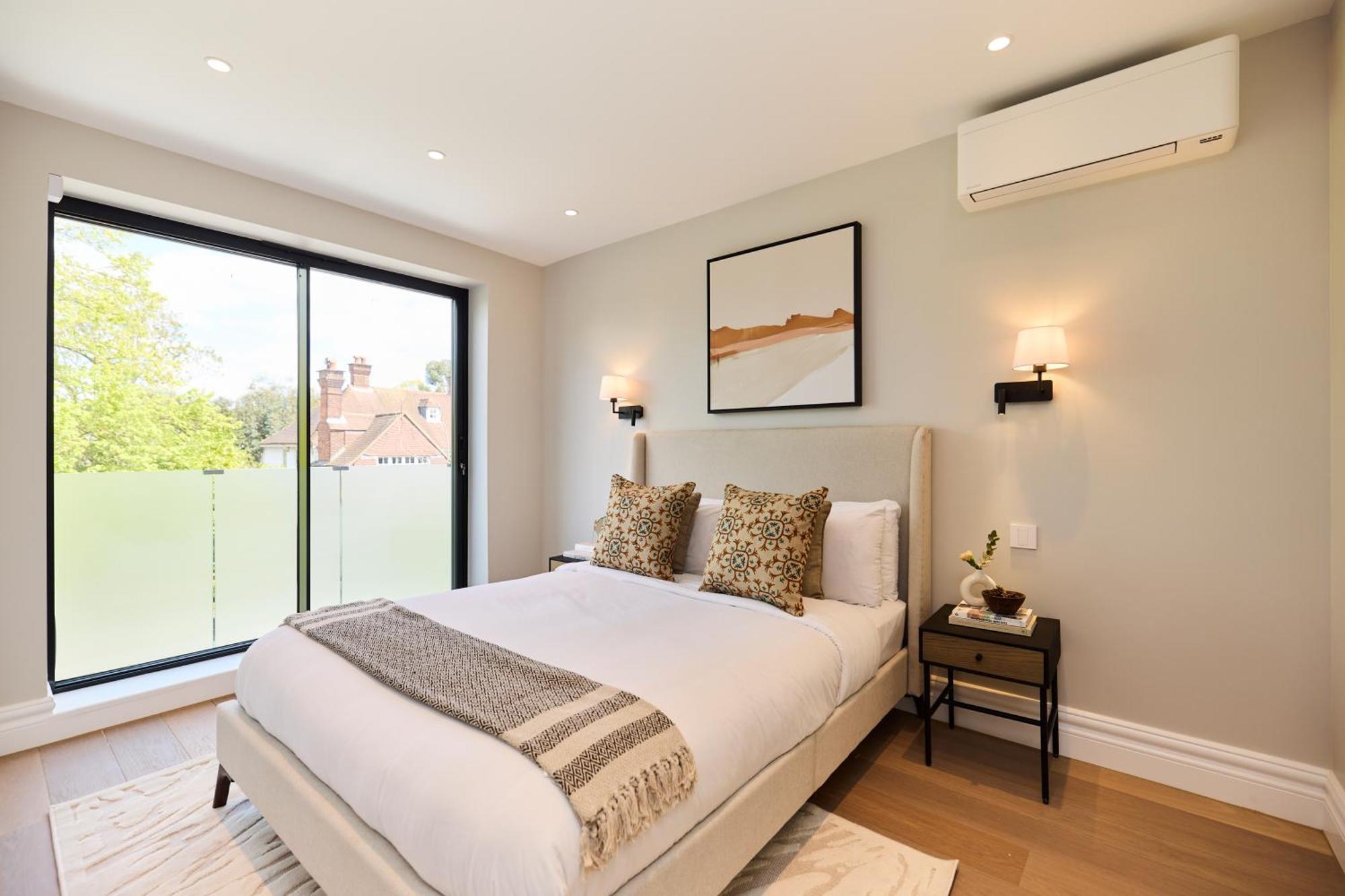 The Temple Fortune Crib - Lovely 3bdr House With Balcony Apartament