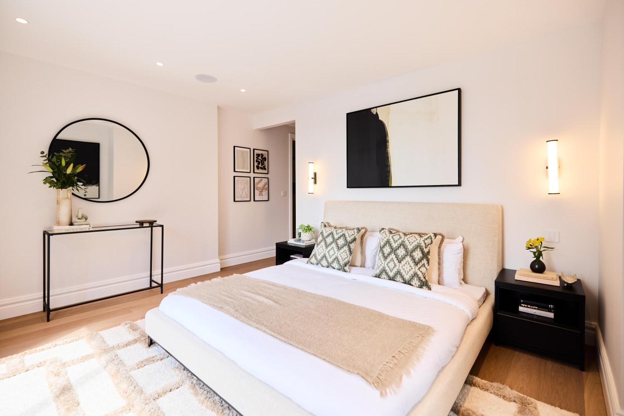 The Temple Fortune Crib - Lovely 3bdr House With Balcony Apartament