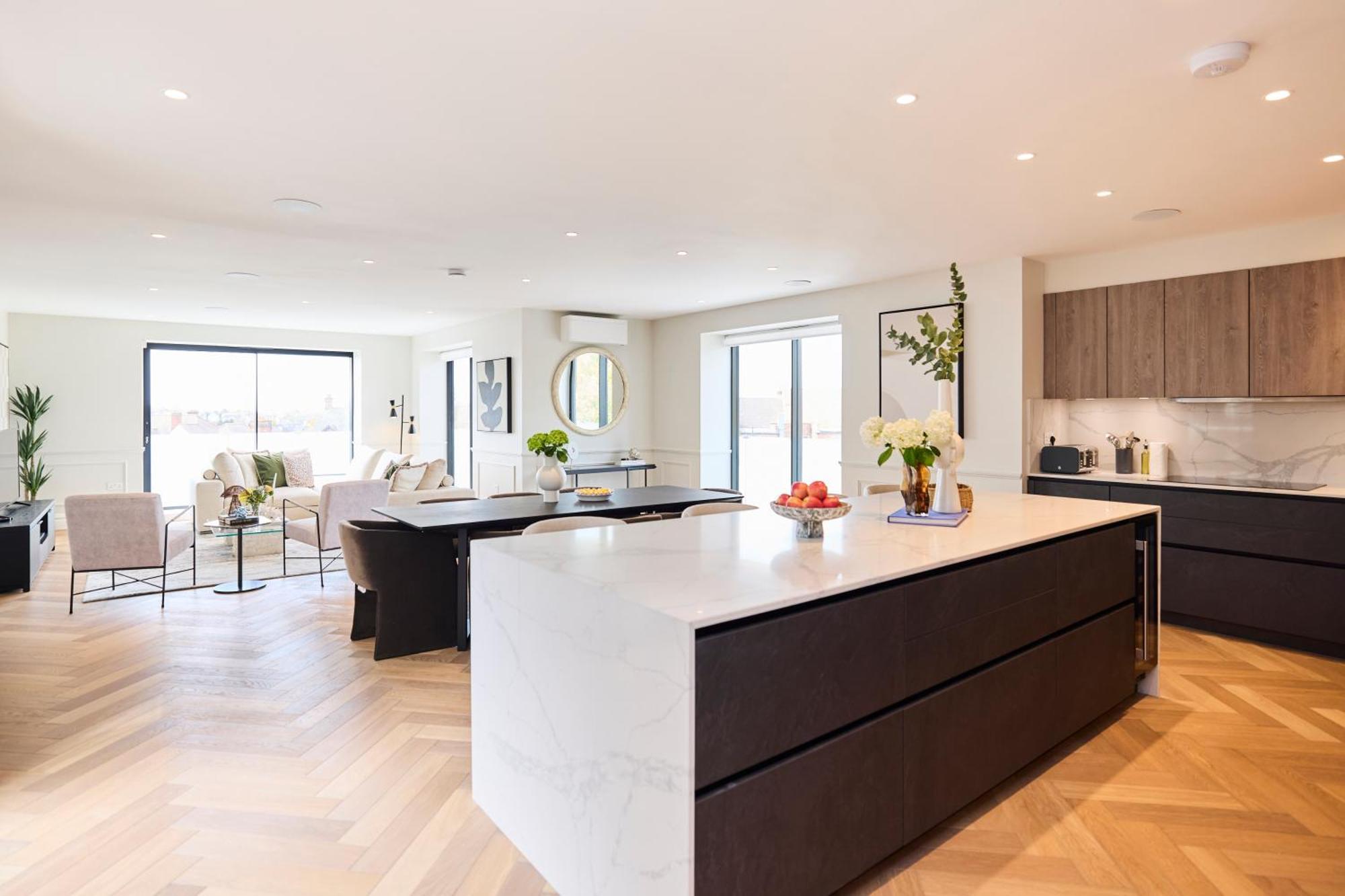 The Temple Fortune Crib - Lovely 3bdr House With Balcony Apartament Londra