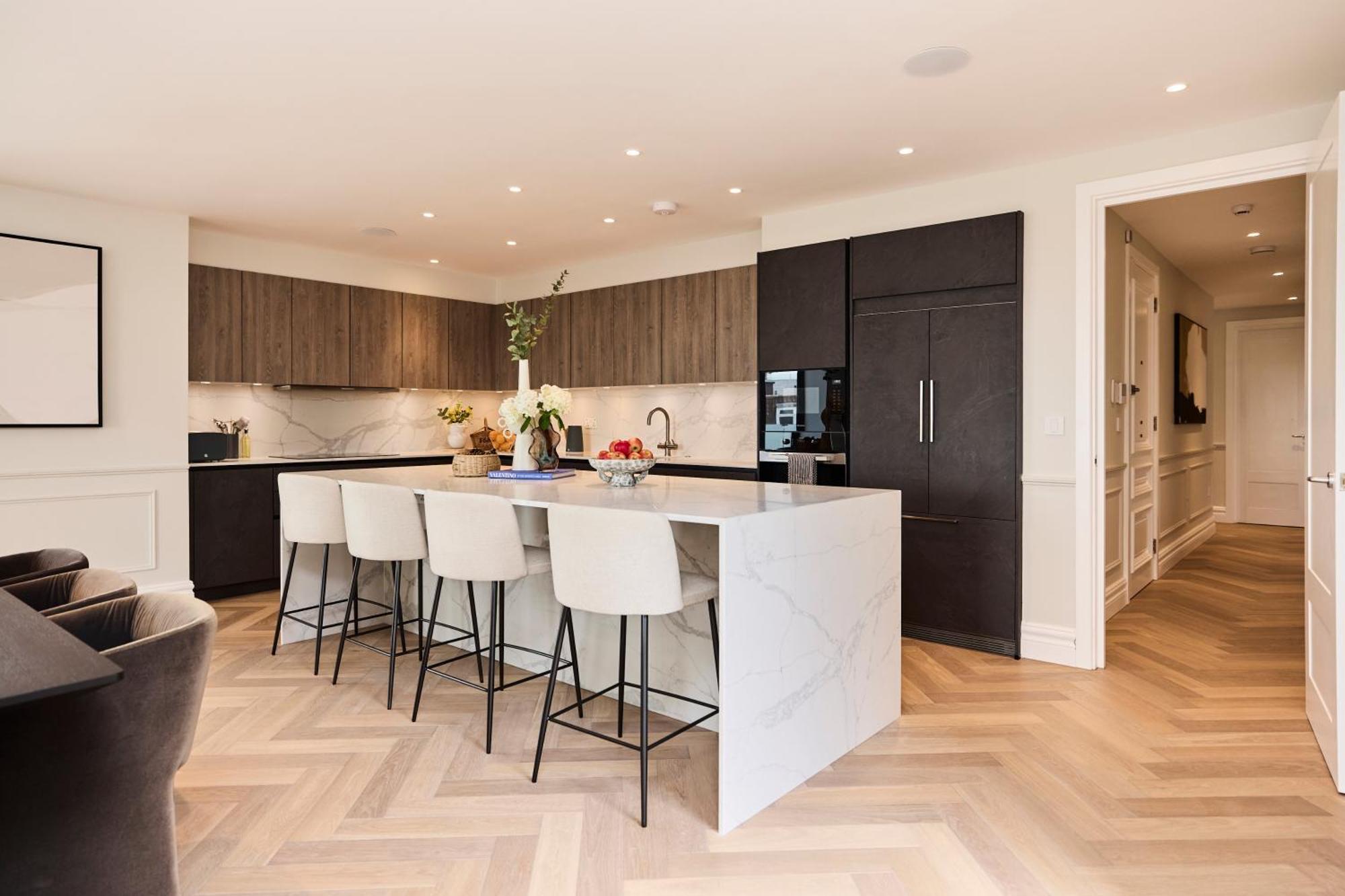 The Temple Fortune Crib - Lovely 3bdr House With Balcony Londra